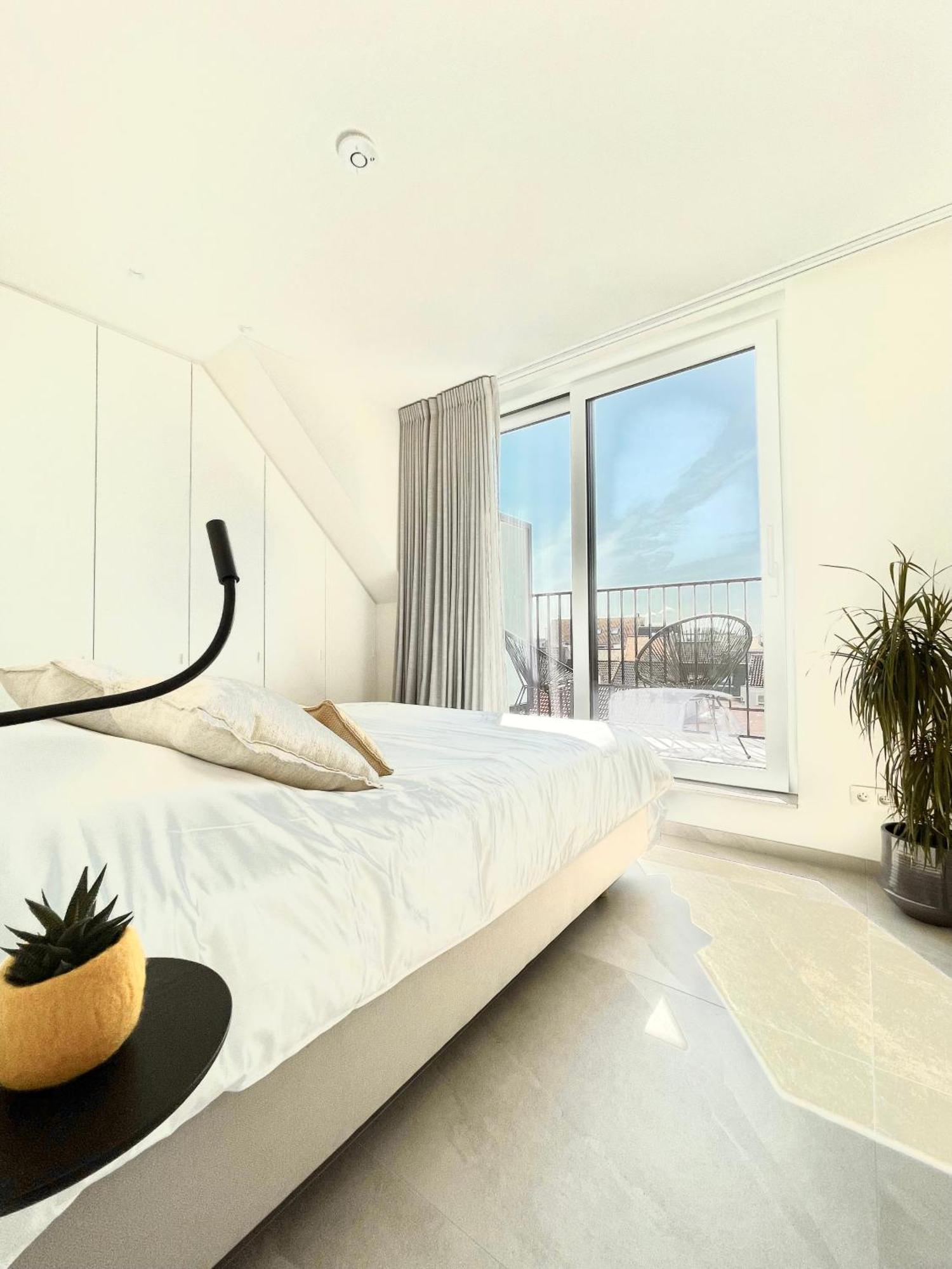 Апартаменти Molo Roof - Stylish Penthouse With Marina View Blankenberge Within Walking Distance From The Sea - 15 Km From Bruges Екстер'єр фото